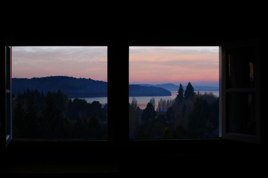 Pajaro Azul Bed & Breakfast San Carlos de Bariloche Exterior photo
